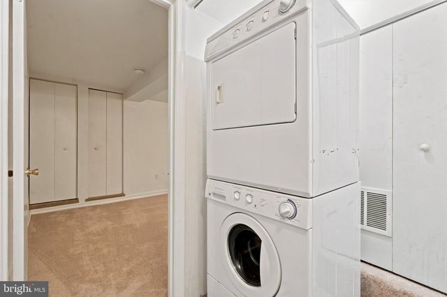 3415 OAKWOOD TER NW, Washington, DC 20010