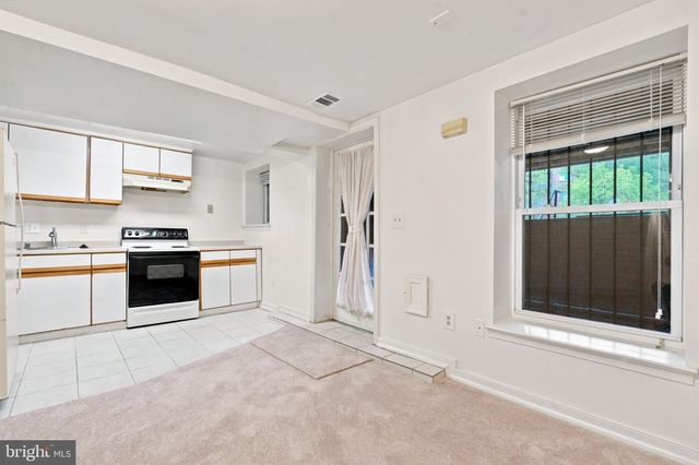 3415 OAKWOOD TER NW, Washington, DC 20010