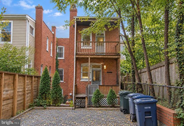 3415 OAKWOOD TER NW, Washington, DC 20010