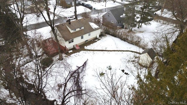 785 Locksley Road, Yorktown Heights, NY 10598