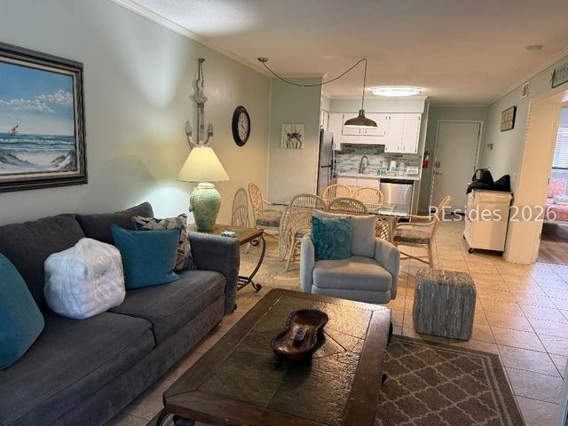 40 Folly Field Rd Apt B19, Hilton Head Island, SC 29928