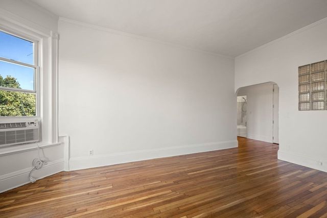 342 Commonwealth Ave 7, Boston, MA 02115