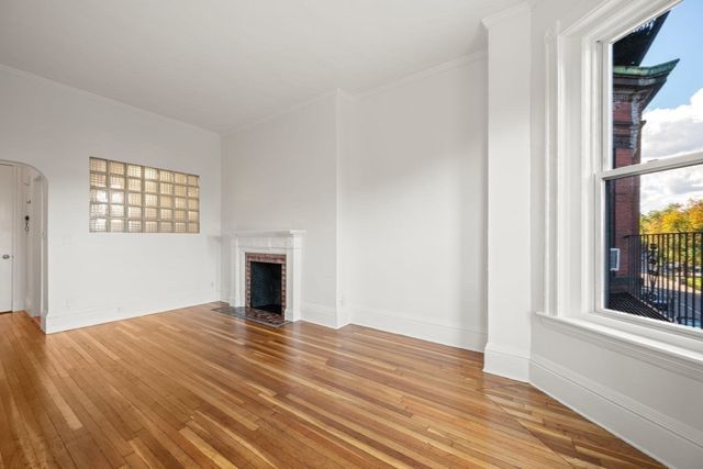 342 Commonwealth Ave 7, Boston, MA 02115