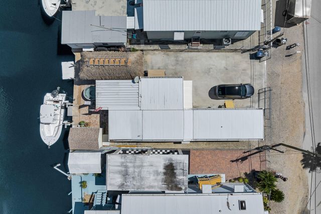 209 Buttonwood Avenue, Key Largo, FL 33037