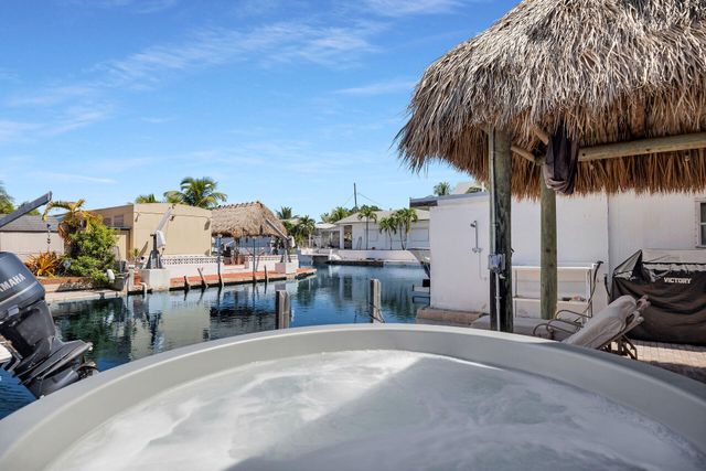 209 Buttonwood Avenue, Key Largo, FL 33037