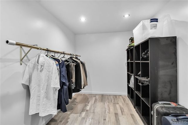 8135 Clarherst Drive, Clarence, NY 14051