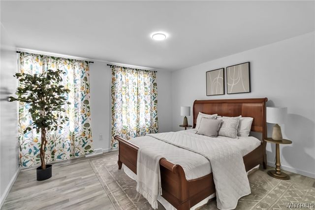 8135 Clarherst Drive, Clarence, NY 14051