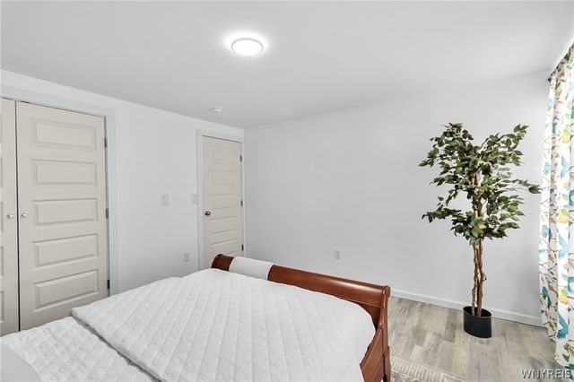 8135 Clarherst Drive, Clarence, NY 14051