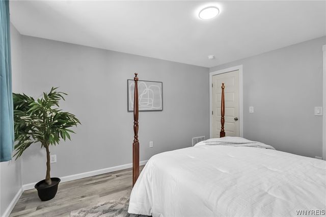 8135 Clarherst Drive, Clarence, NY 14051