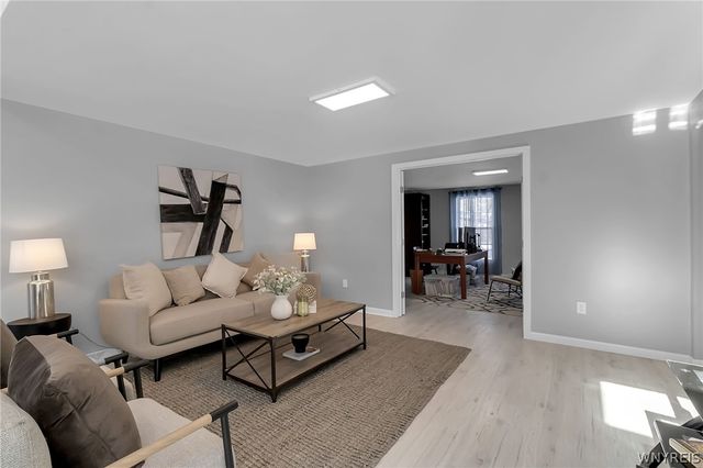 8135 Clarherst Drive, Clarence, NY 14051