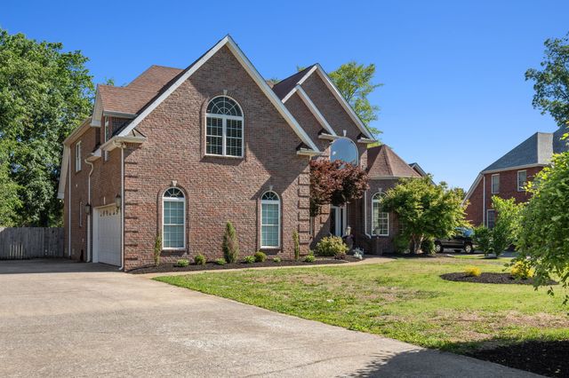 407 Annadel St, Murfreesboro, TN 37128