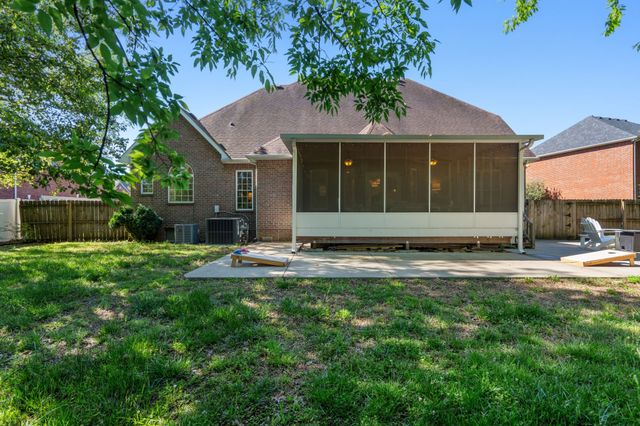 407 Annadel St, Murfreesboro, TN 37128