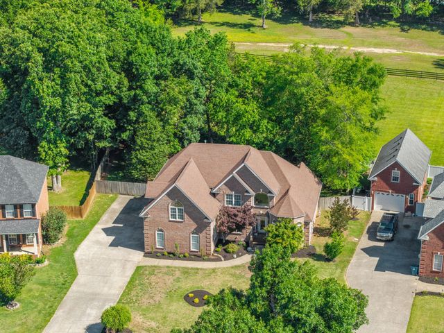 407 Annadel St, Murfreesboro, TN 37128