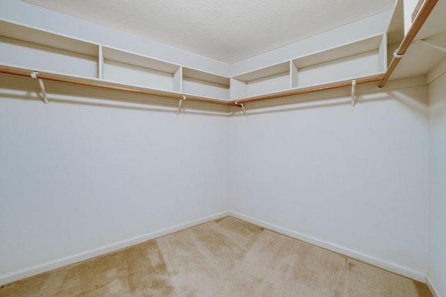 5206 Sirbuck Way, Carmichael, CA 95608