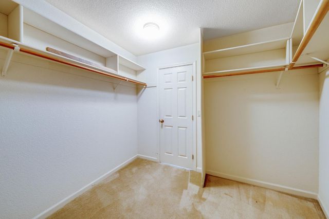 5206 Sirbuck Way, Carmichael, CA 95608