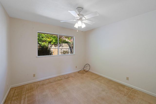 5206 Sirbuck Way, Carmichael, CA 95608
