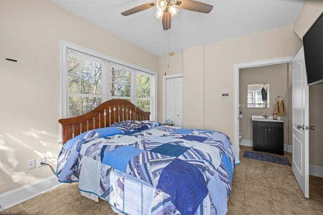 4101 Cheswick LN, Virginia Beach, VA 23455