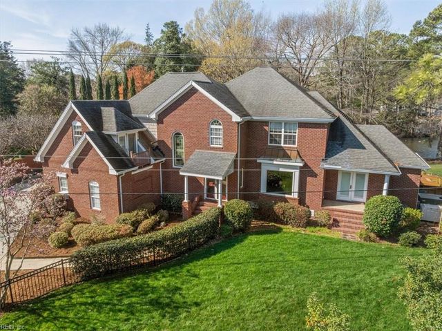 4101 Cheswick LN, Virginia Beach, VA 23455