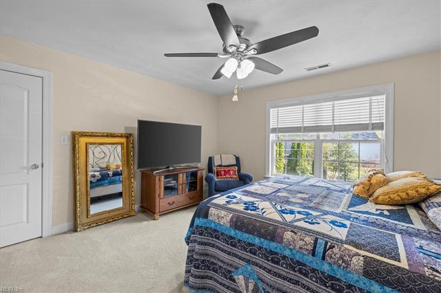 4101 Cheswick LN, Virginia Beach, VA 23455