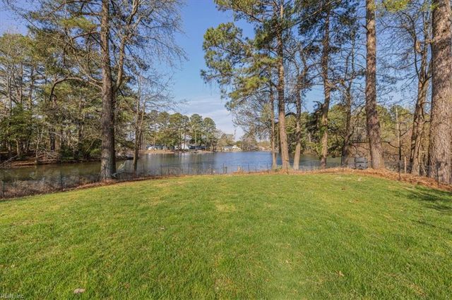 4101 Cheswick LN, Virginia Beach, VA 23455