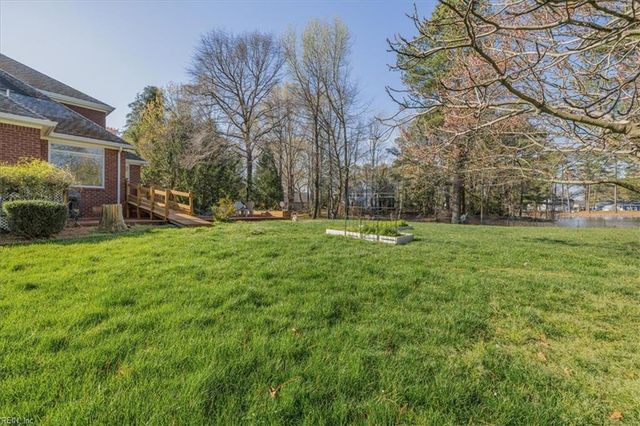 4101 Cheswick LN, Virginia Beach, VA 23455