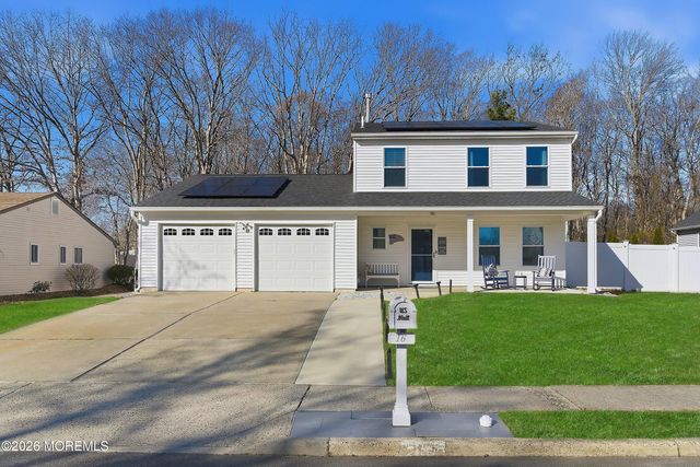 16 Snowdrift Lane, Howell, NJ 07731