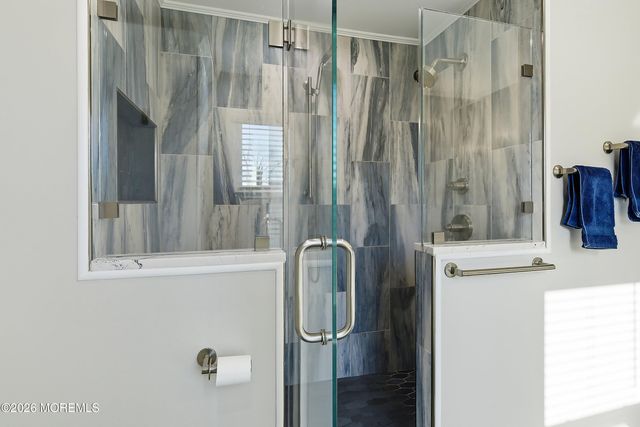 16 Snowdrift Lane, Howell, NJ 07731