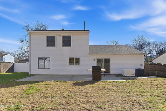 16 Snowdrift Lane, Howell, NJ 07731