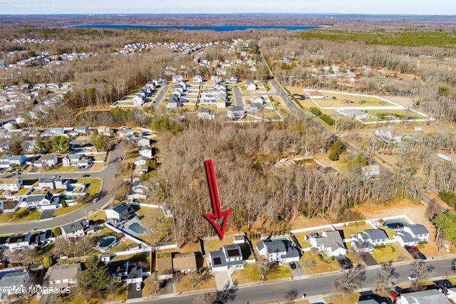 16 Snowdrift Lane, Howell, NJ 07731