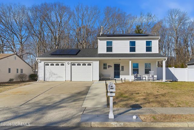 16 Snowdrift Lane, Howell, NJ 07731
