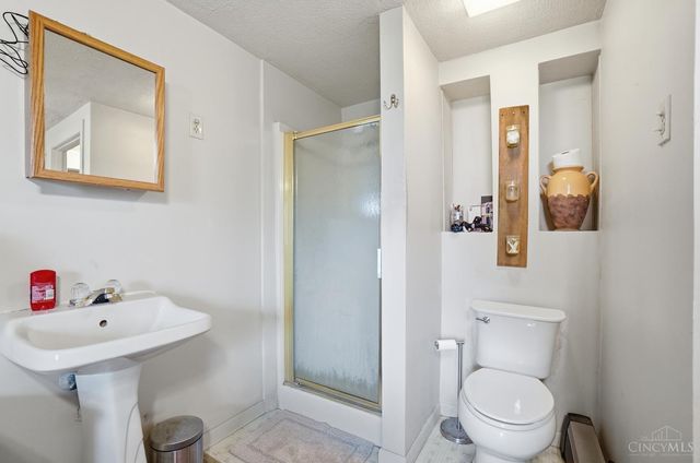 1796 W St Rt 122, Clearcreek Twp., OH 45036