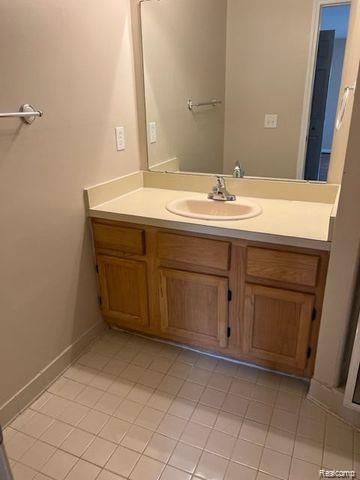 16143 Clarkson Drive 2, Fraser, MI 48026