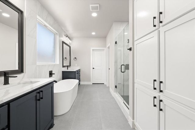 7116 NW 155th Street, Edmond, OK 73013