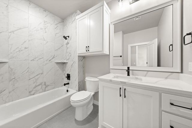 7116 NW 155th Street, Edmond, OK 73013