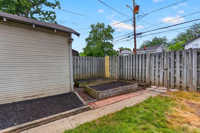 376 E Tulane Road, Columbus, OH 43202