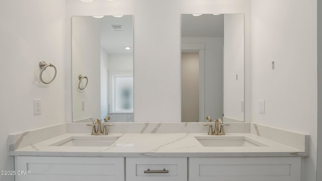 Image 19 of property listing at 995 Crystal Bayou Boulevard, Panama City Beach, FL 32407