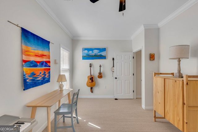 218 E 33rd Street, Savannah, GA 31401