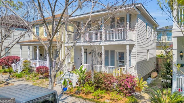 218 E 33rd Street, Savannah, GA 31401