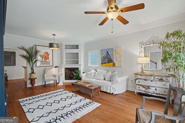 218 E 33rd Street, Savannah, GA 31401