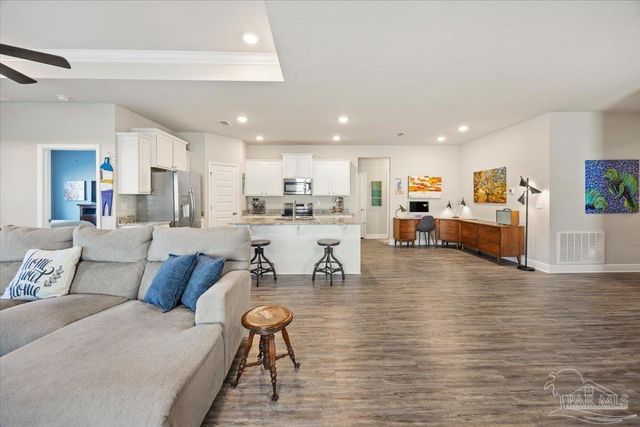 5344 Red Shoulder Rd, Pace, FL 32571