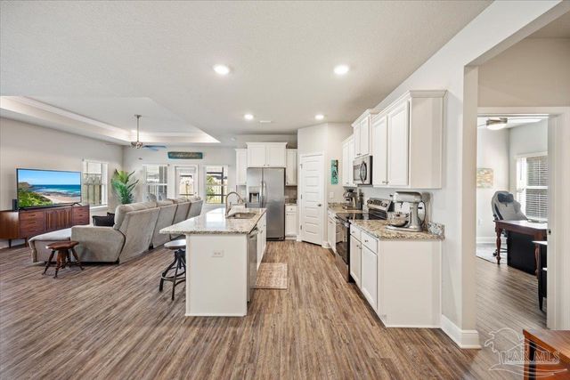 5344 Red Shoulder Rd, Pace, FL 32571