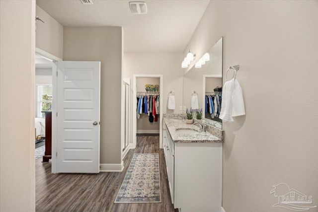 5344 Red Shoulder Rd, Pace, FL 32571