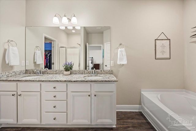 5344 Red Shoulder Rd, Pace, FL 32571