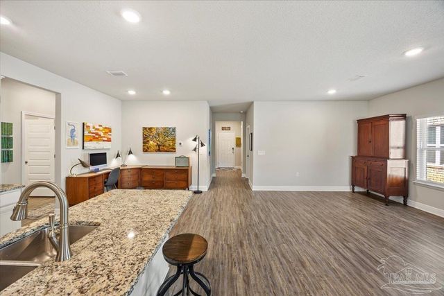 5344 Red Shoulder Rd, Pace, FL 32571