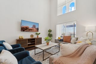 2511 W QUEEN CREEK Road 446, Chandler, AZ 85248