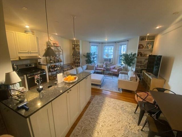 247 Beacon PH, Boston, MA 02116