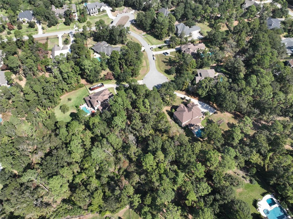 4242 Starling Stream Drive, Spring, TX 77386