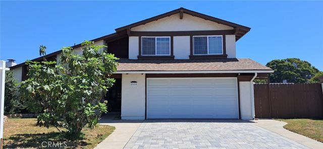 2114 Rhonda Street, Oxnard, CA 93036
