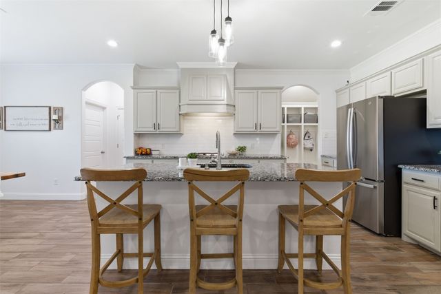 10908 Slick Rock Drive, Benbrook, TX 76126