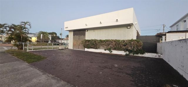 2001 SW 27th Ave, Miami, FL 33145